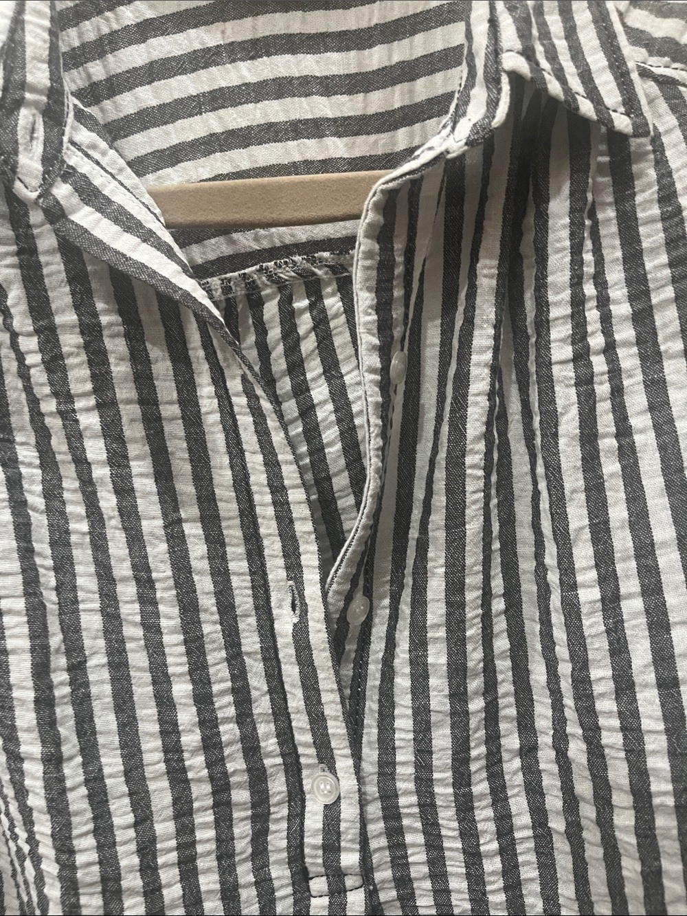 Max Studio Black and White Striped Short-Sleeve Button Shirt - Picture 4 of 5